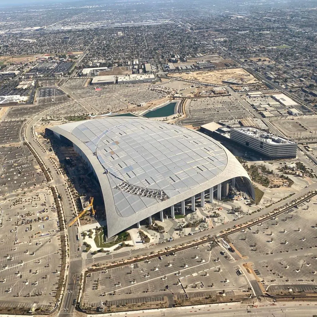 LEGO SoFi Stadium will Appear in LEGOLAND California in Spring 2022