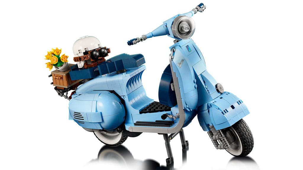 LEGO 10298 Vespa Officially Revealed  | New Set for March 1st 2022