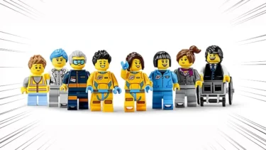 LEGO Astronaut Minifigures on Artemis 1 Space Mission 2022