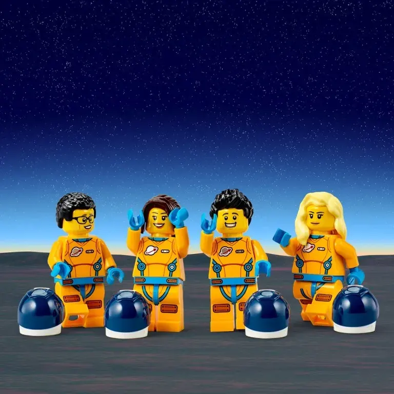 LEGO Astronaut Minifigures on Artemis 1 Space Mission 2022
