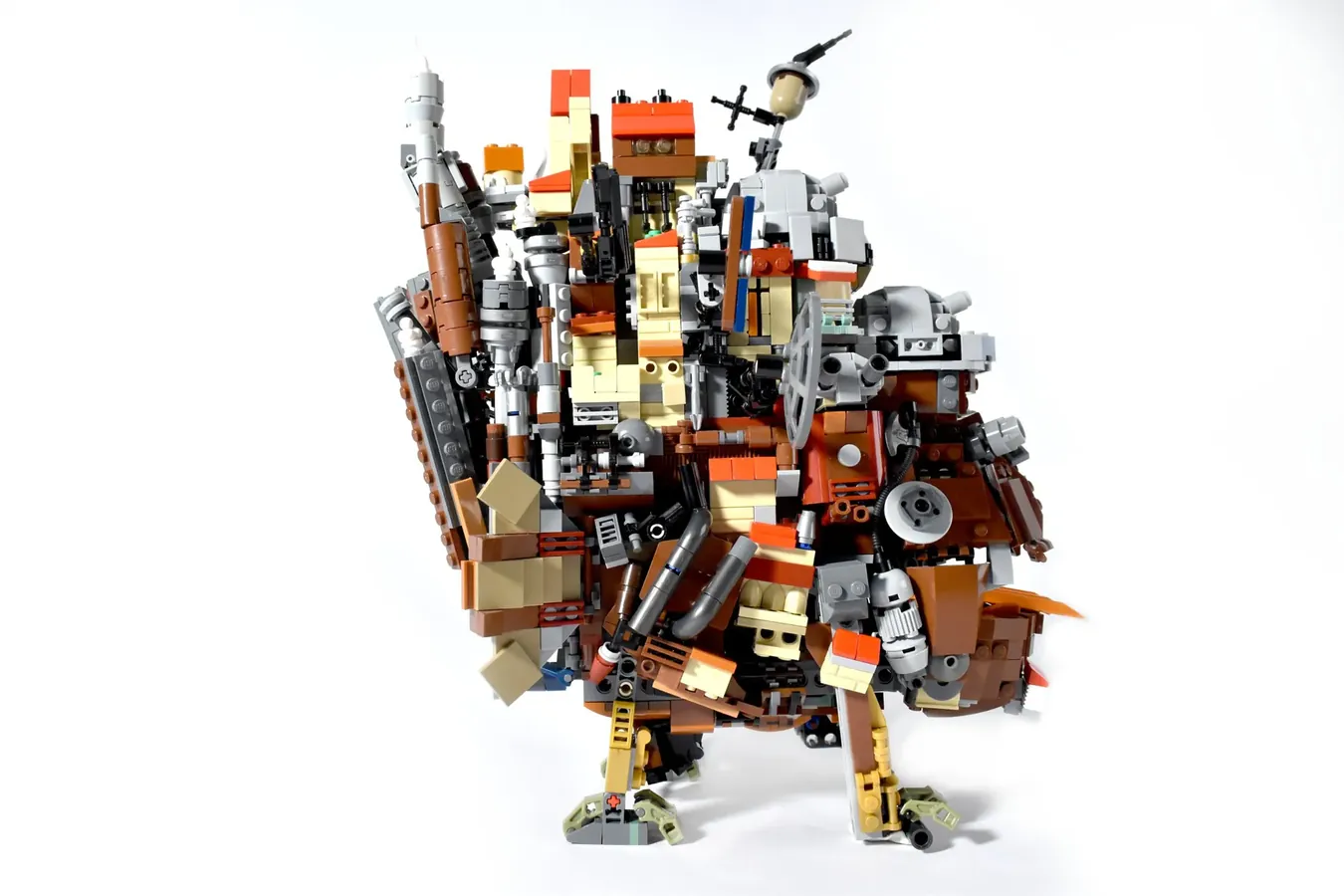 MOTORIZED HOWL'S MOVING CASTLE | LEGO(R)IDEAS 10K Design for 2023 1st Review