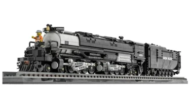 UNION PACIFIC “BIG BOY” Achieves 10K Support on LEGO IDEAS