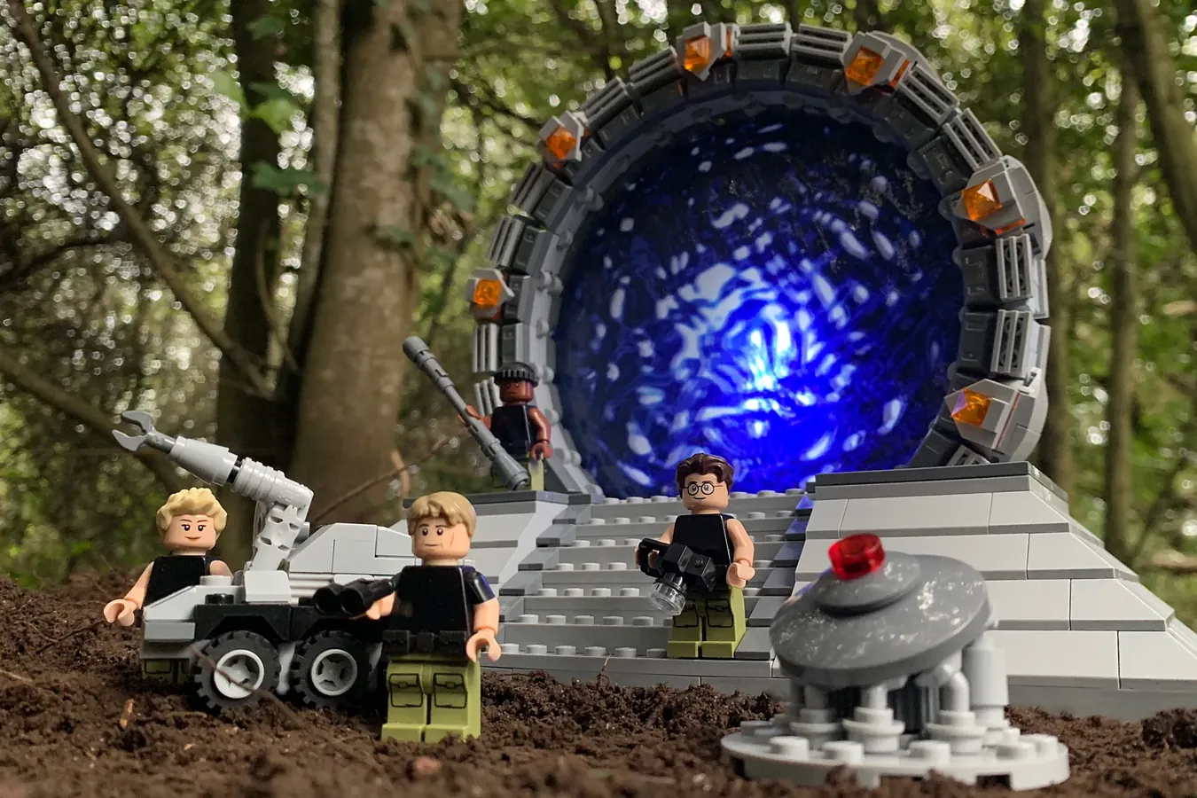 STARGATE Achieves 10K Support on LEGO IDEAS