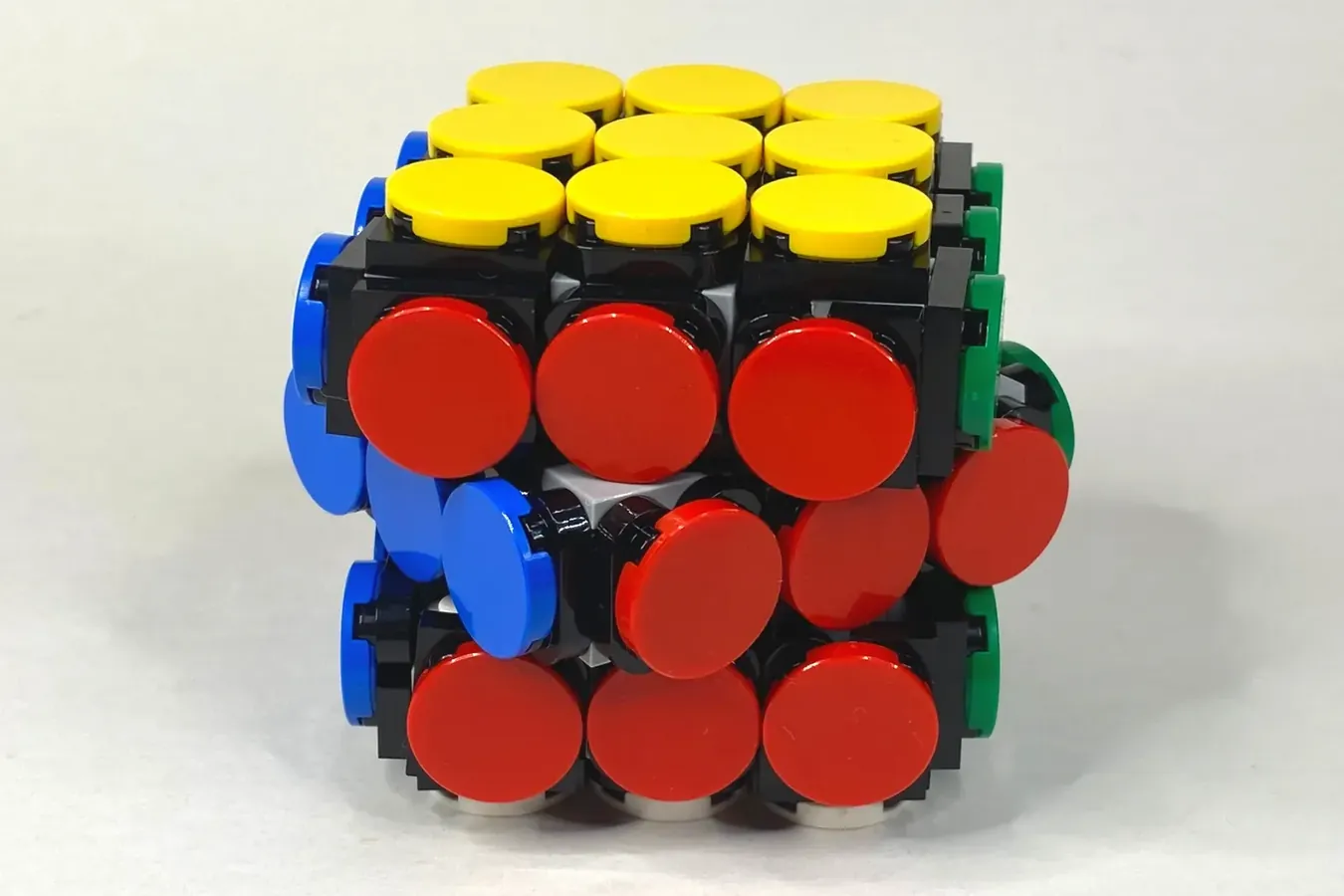 LEGO RUBIK'S CUBE Achieves 10K Support on LEGO IDEAS