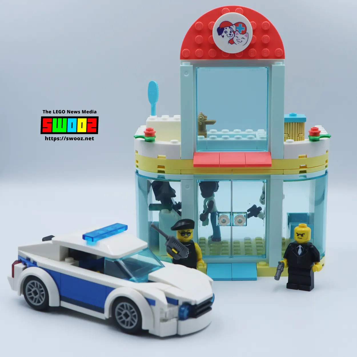 LEGO 41695 Pet Clinic with New Double Doors Review | Statham and Cat Appear