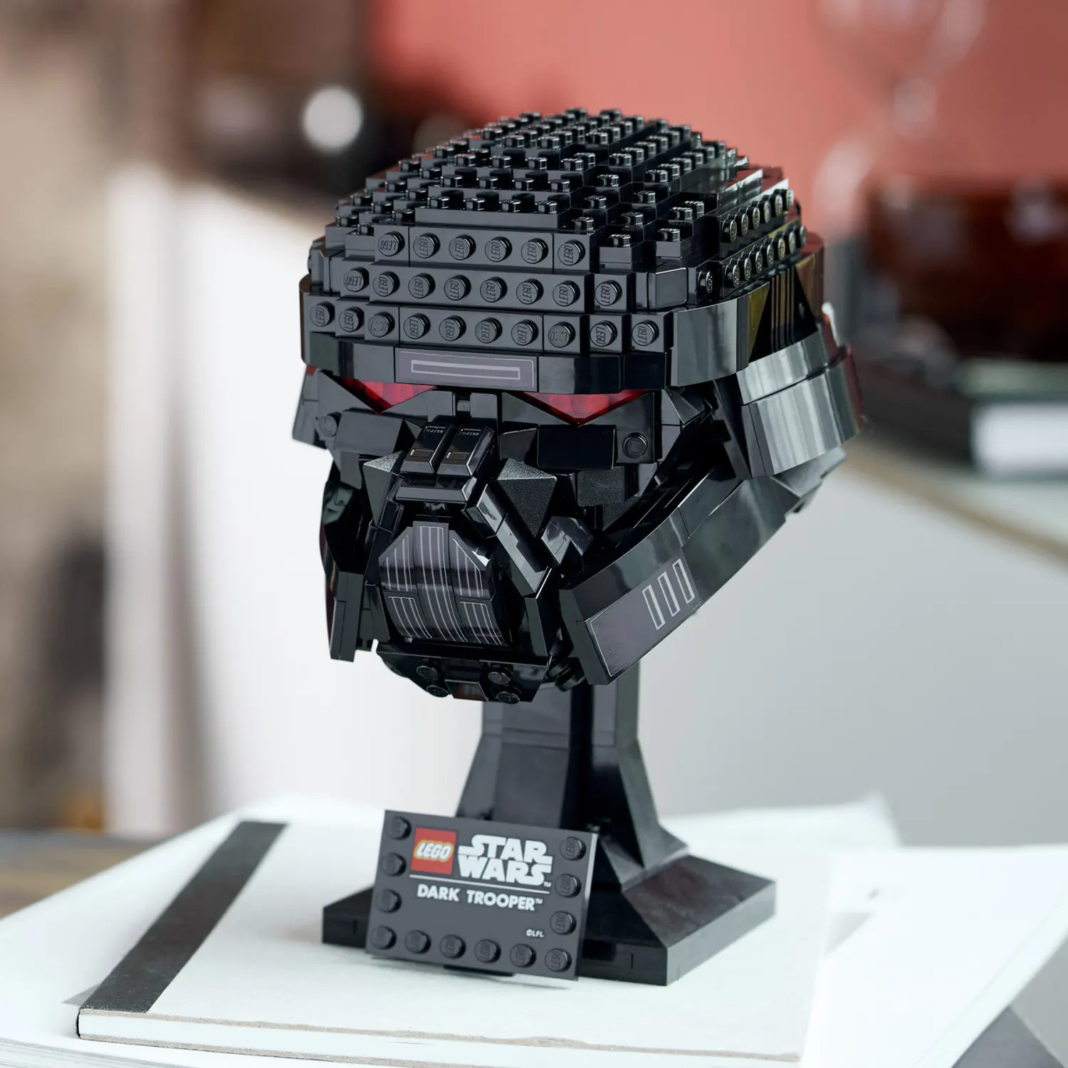 LEGO Star Wars Luke and Mandalorian Helmets Revealed | New set for March 1st 2022